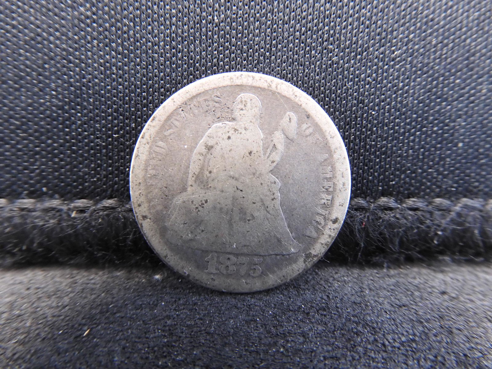 1875 Seated Liberty Dime (1 of 2)