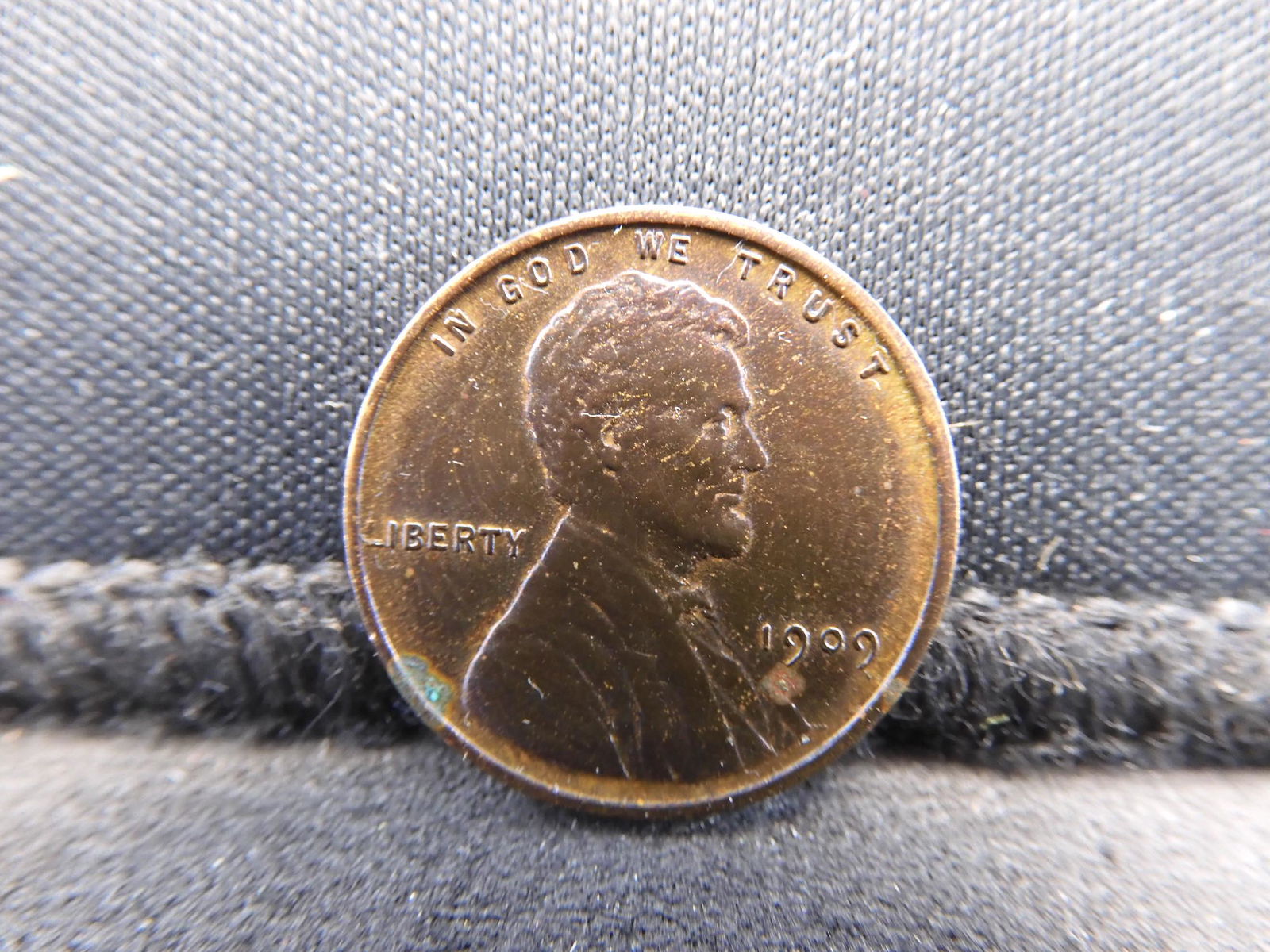 1909-VDB Lincoln Cent High Grade Old Timer Set Break (1 of 2)