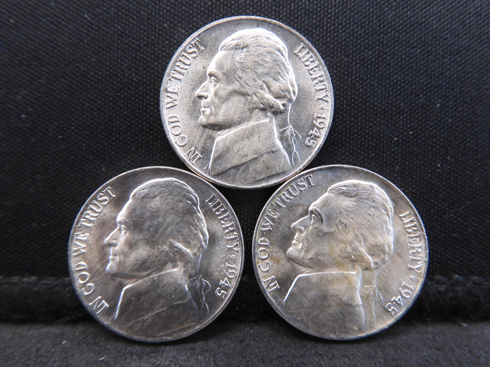 (3) x 1945-P Silver War Time Nickel Blazing BU (1 of 2)