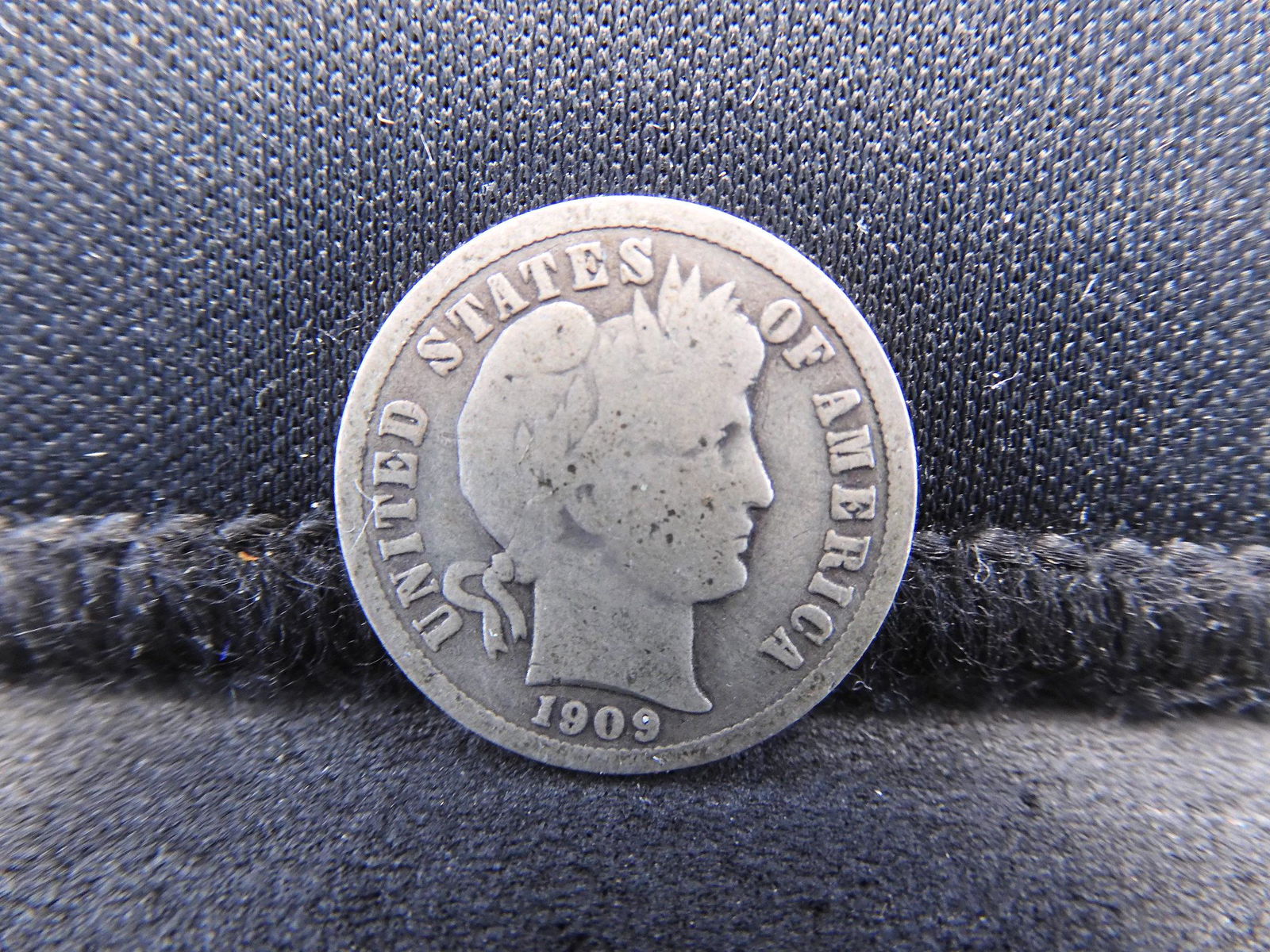 1909 Barber Silver Dime (1 of 2)