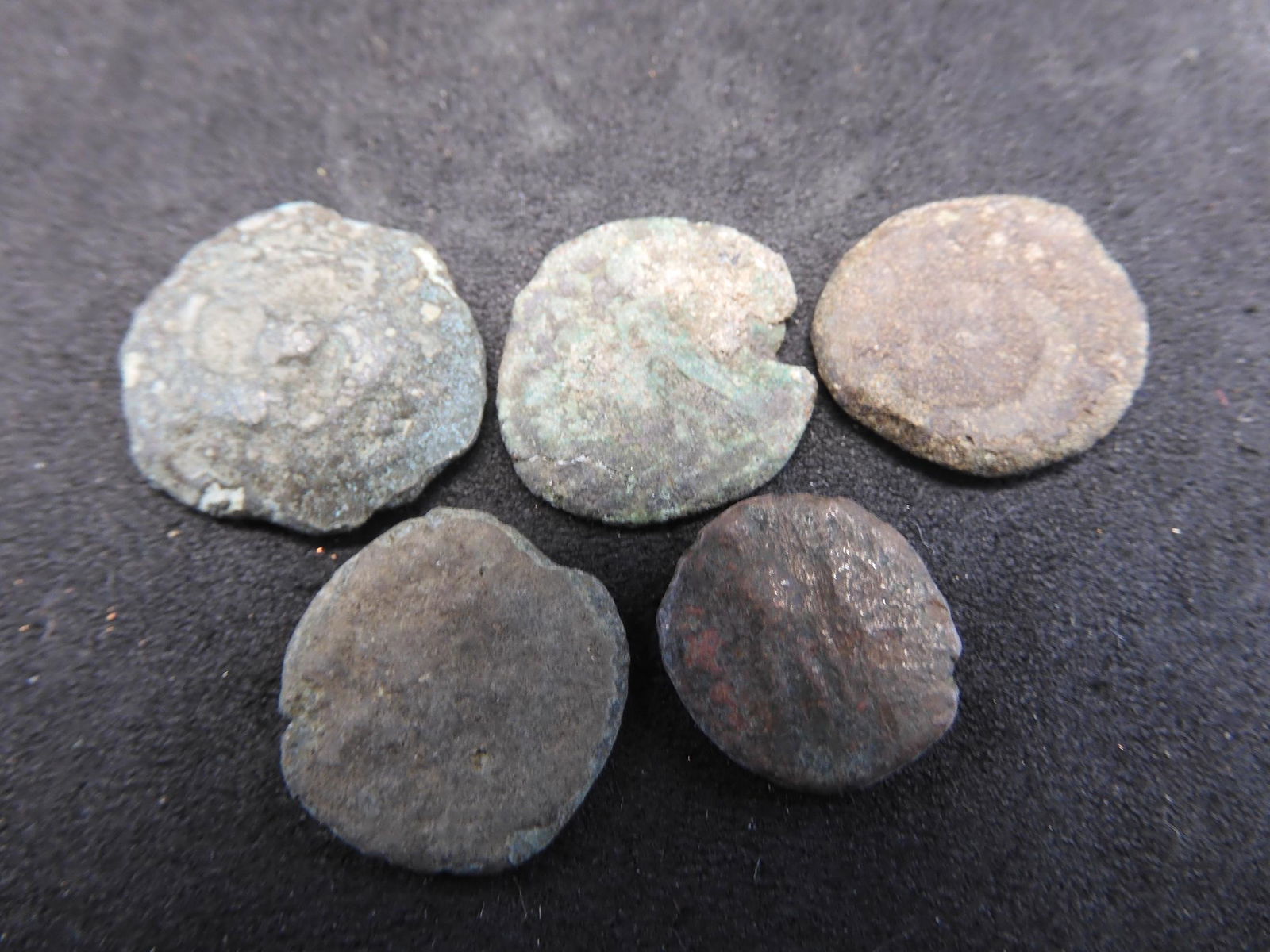 (5) x pcs Unknown Ancient Coins (1 of 3)