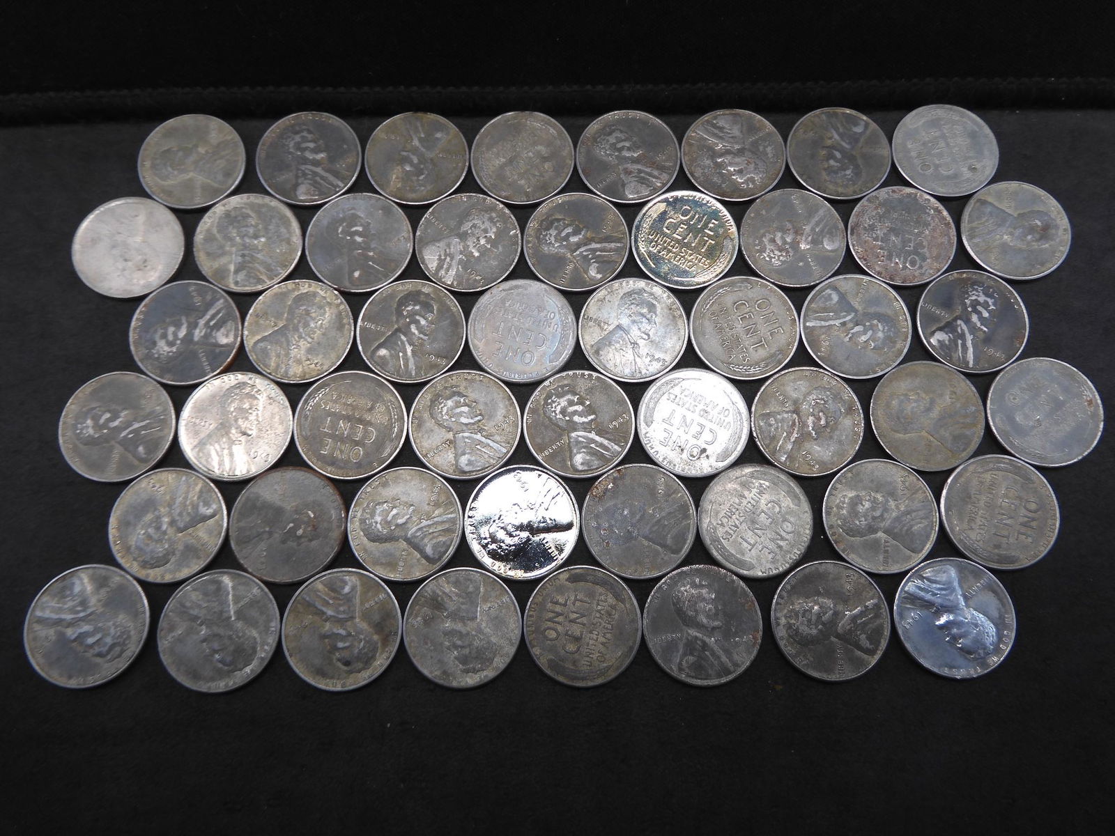 Roll of 50 1943 Wartime Steel Lincoln Wheat Cents. (1 of 3)