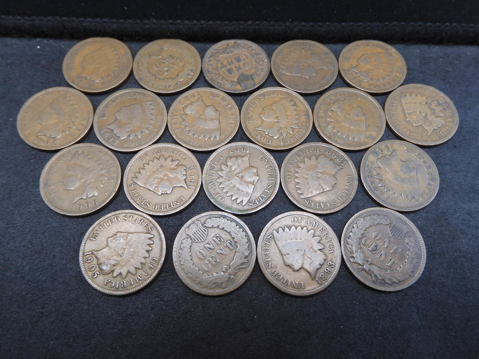 20 Mixed Date Indian Head Cents (1 of 3)
