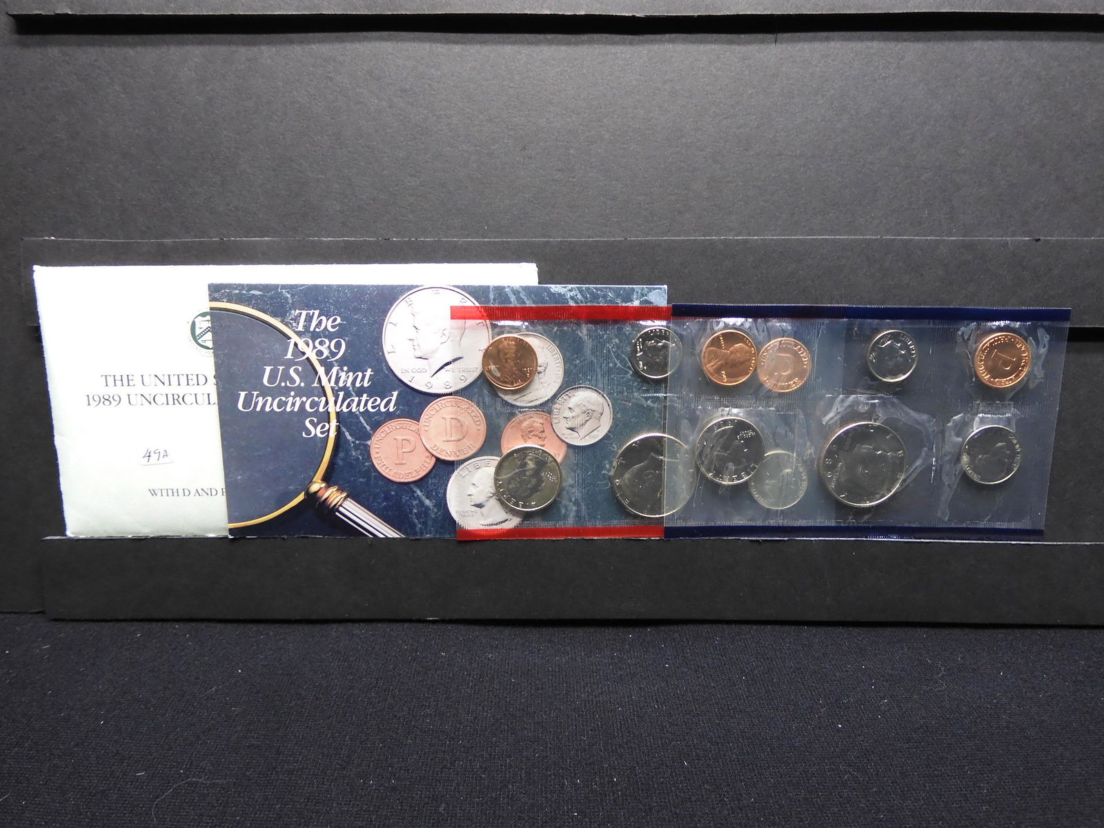 1989 P/D 10-coin US Mint Set.  GEM in original holder. (1 of 6)