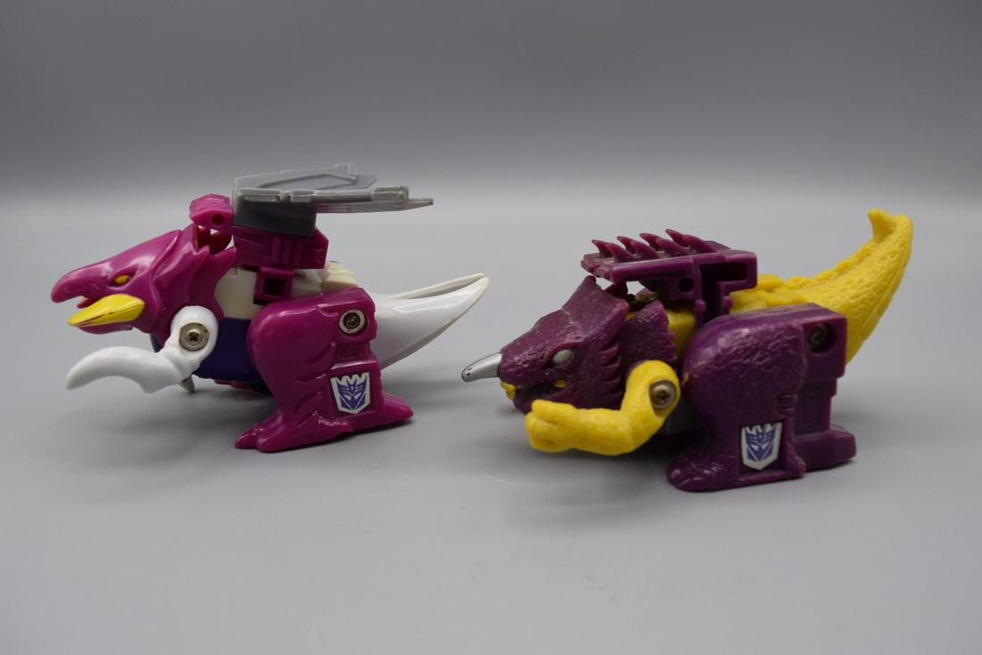 Transformers G1 Cindersaur Sparkstalker Complete - (1 of 3)