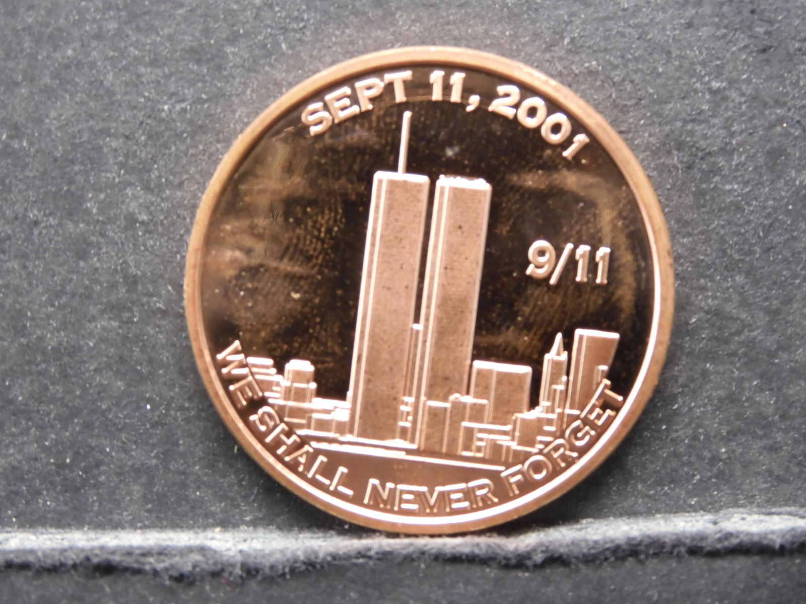 Sept. 11, 2001 We Shall Never Forget 9-1-1 One Ounce (1 of 2)