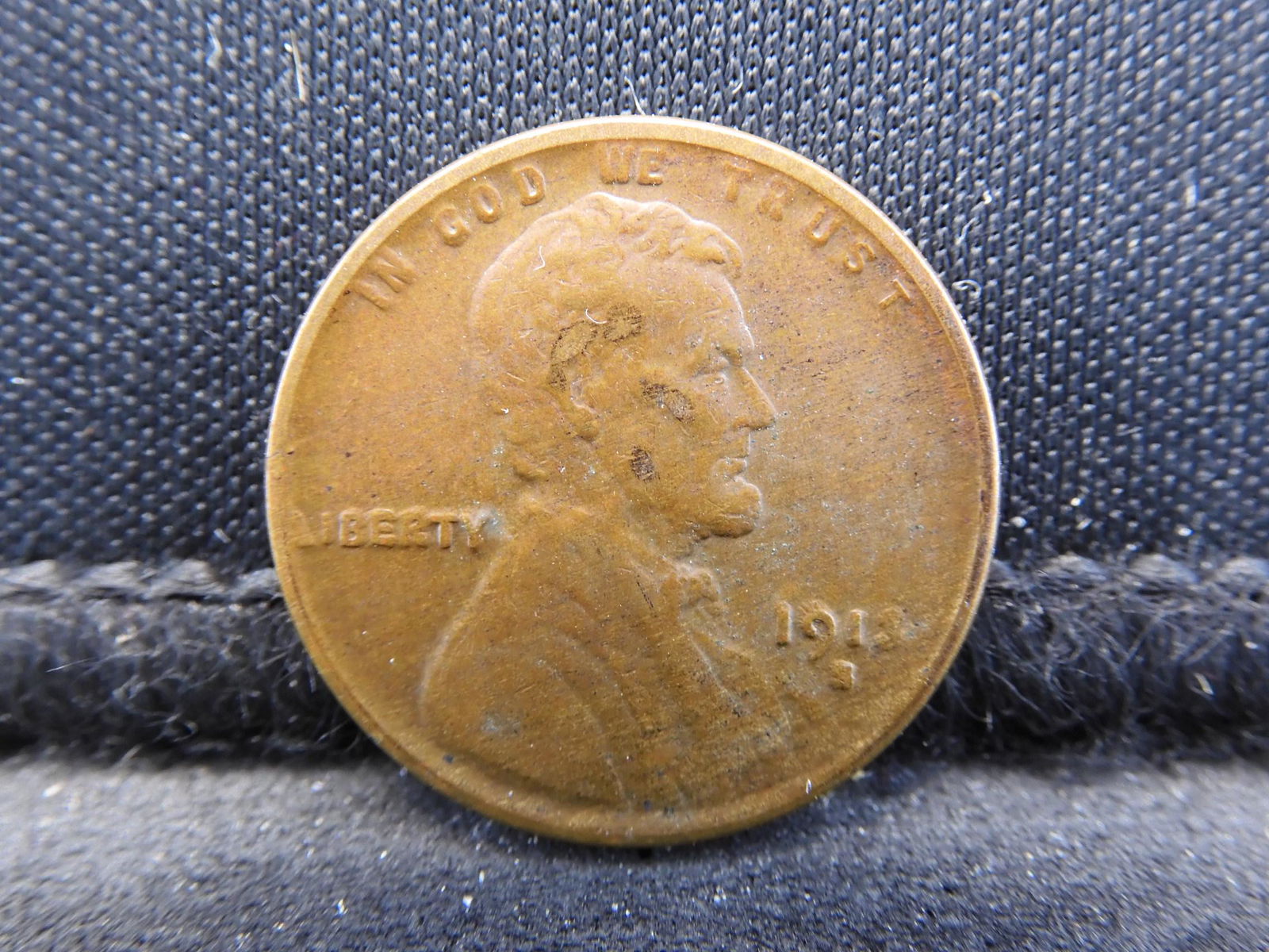 1913-S Lincoln Cent.  Semi-Key.  Very Fine. (1 of 2)