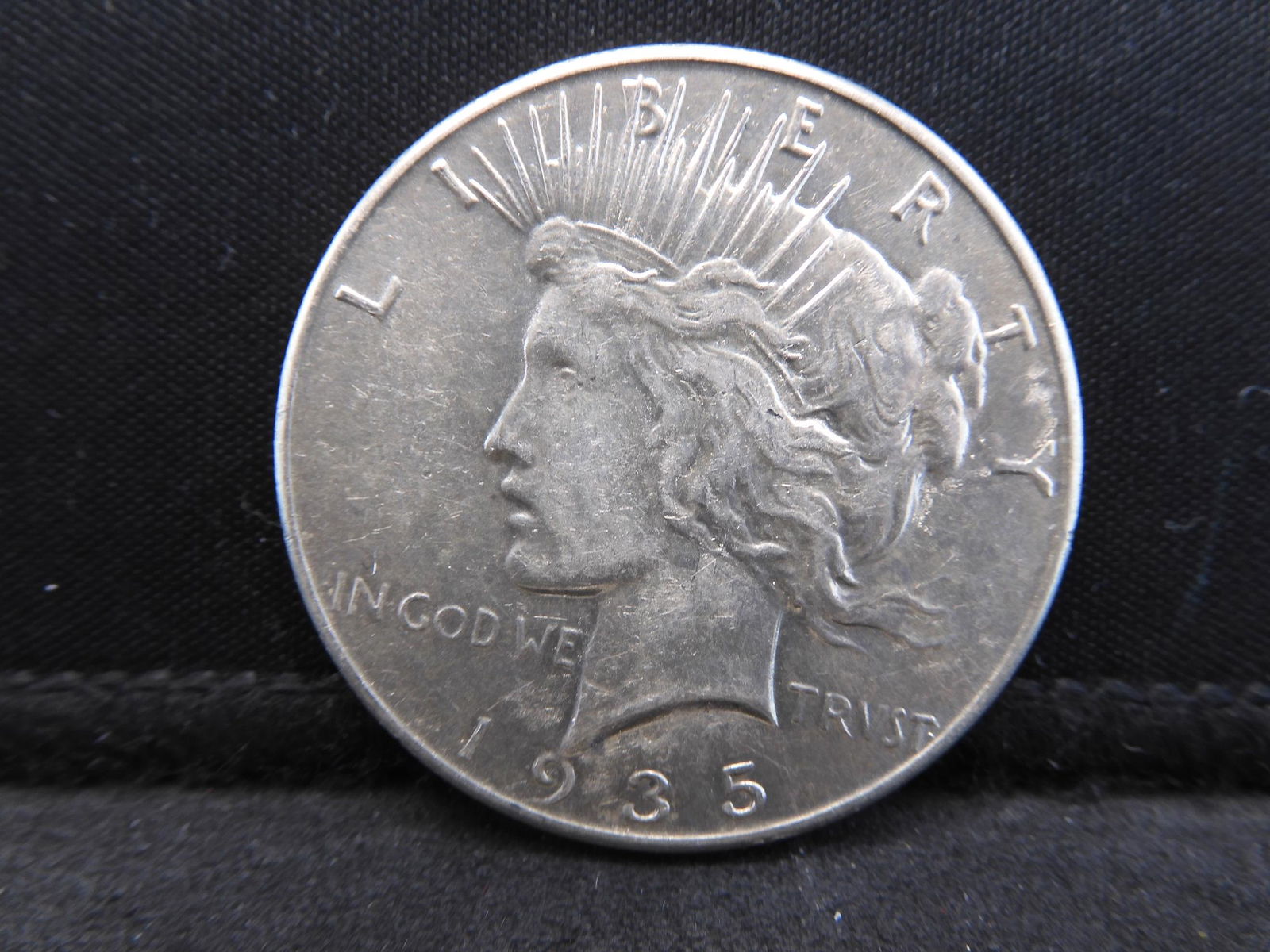1935 Peace Dollar AU/BU Last Year! (1 of 2)