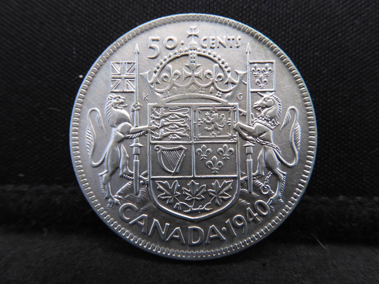 1940 Canada Silver Half Dollar High Grade (1 of 2)