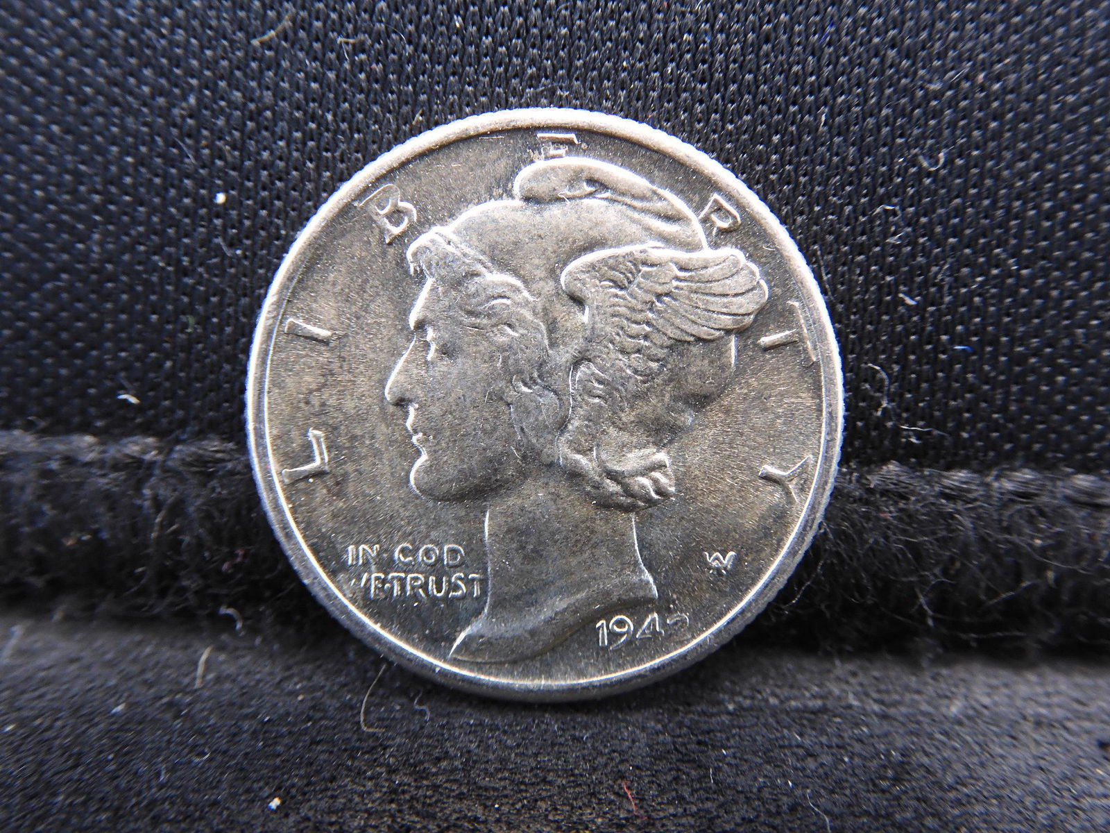 1942 GEM BU Mercury Dime (1 of 2)