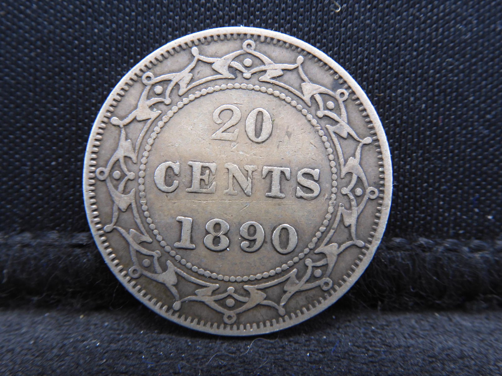 Newfoundland 1890 20 Cent Piece Nice Condition (1 of 2)