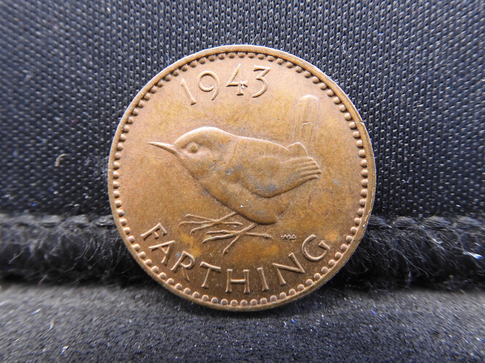 1943 Great Britain Farthing War time era When Copper (1 of 2)