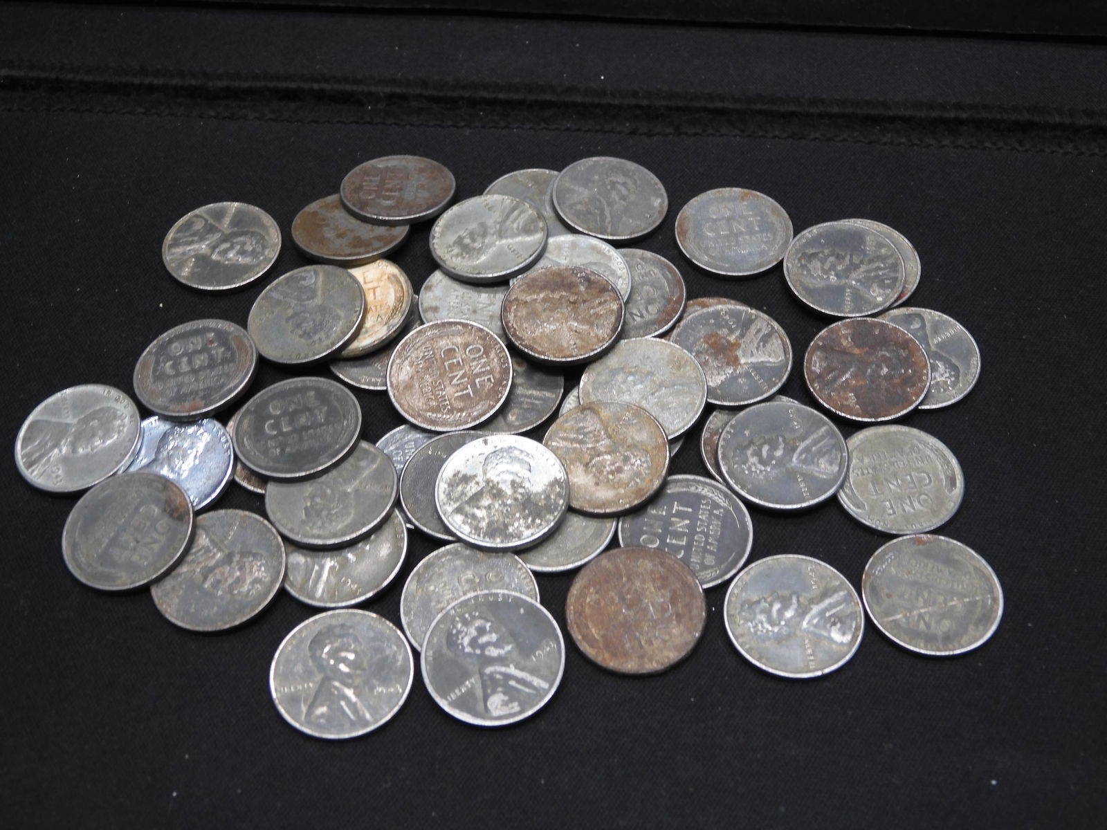 50 - 1943 Lincoln Wheat Cents Steel War Time Issues (1 of 5)