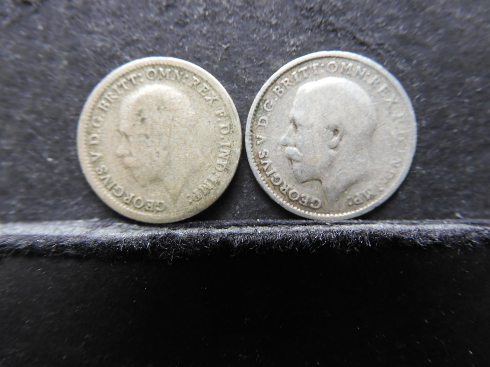1928 Three Pence & 1916 Three Pence Gr. Britt: 1928 Three Pence & 1916 Three Pence Gr. Britt