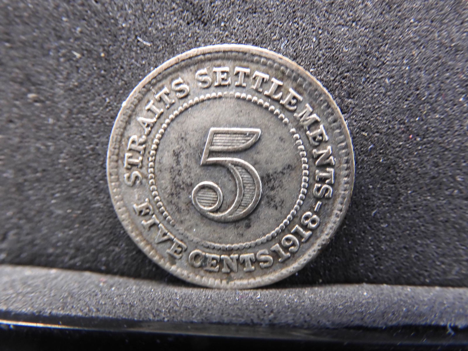 1918 Straits Settlements 5 Cent Silver Coin (1 of 2)