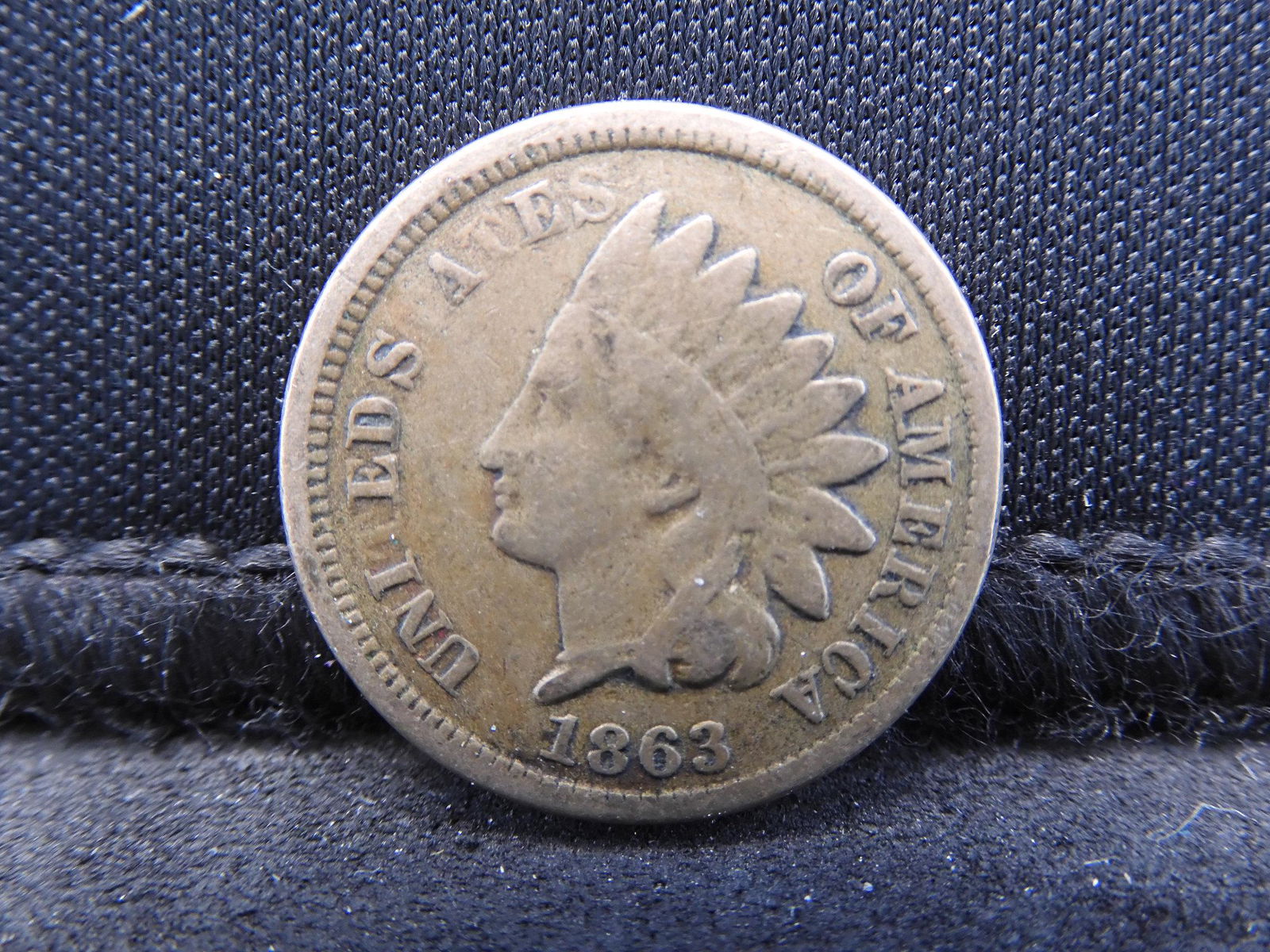 1863 Indian Head Penny Cent - Nice Detail! (1 of 2)