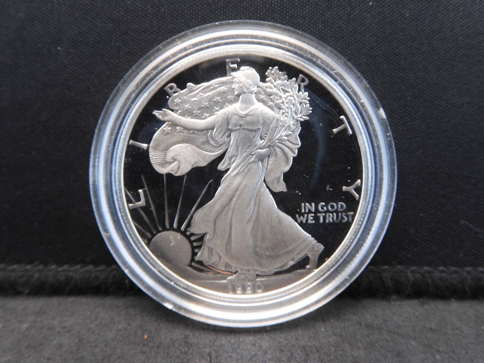 1990-S Proof Silver American Eagle. (1 of 2)