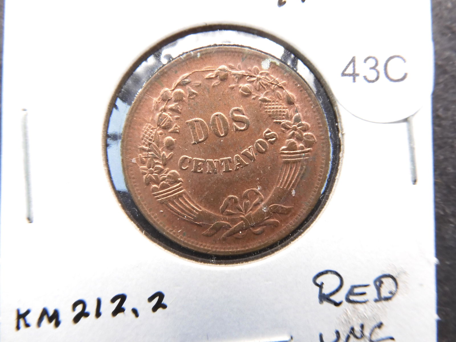 1941 Peru 2 Centavos.  Red UNC. (1 of 4)