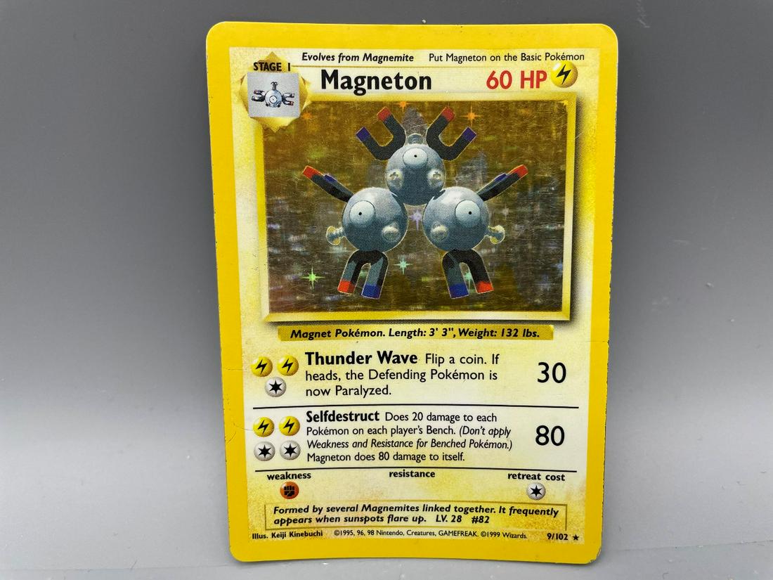 Pokemon Base Set Magneton Holo #9/102 (1 of 2)