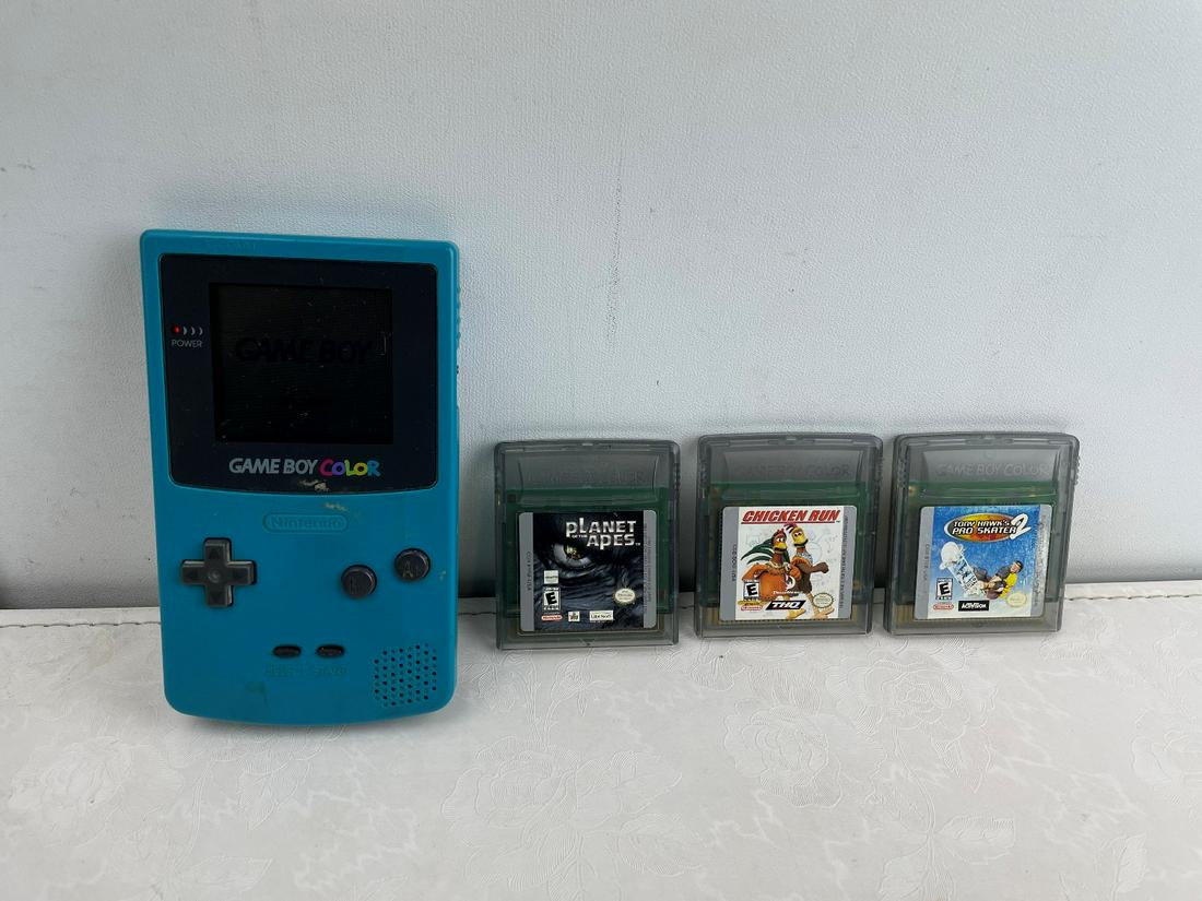 Nintendo Gameboy Color with 3 Games - Teal Shell - (1 of 2)