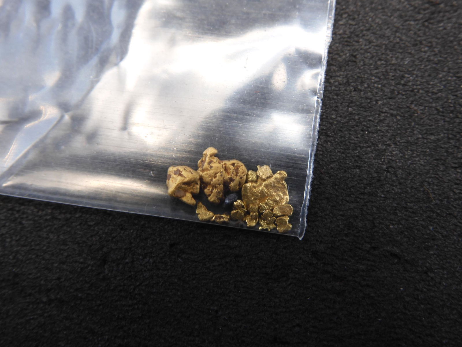0.2 Grams Gold Nuggets (1 of 2)
