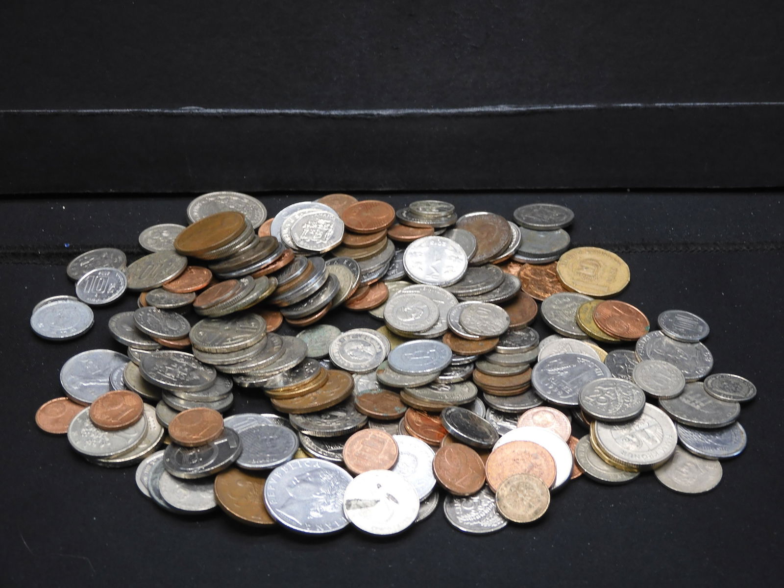 1 1/2+ Pounds of World/ Foreign Coins (1 of 7)