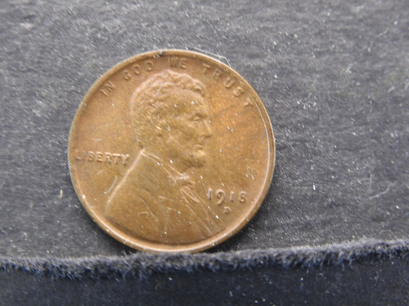 1918-D Uncirculated Lincoln Cent. Nice Semi Key Date. (1 of 2)