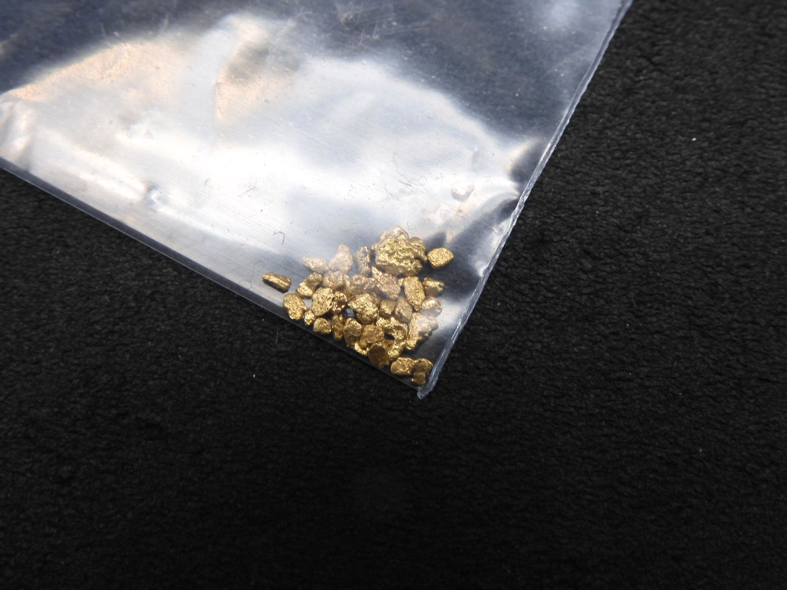 .2 Gram Gold Flakes (1 of 2)