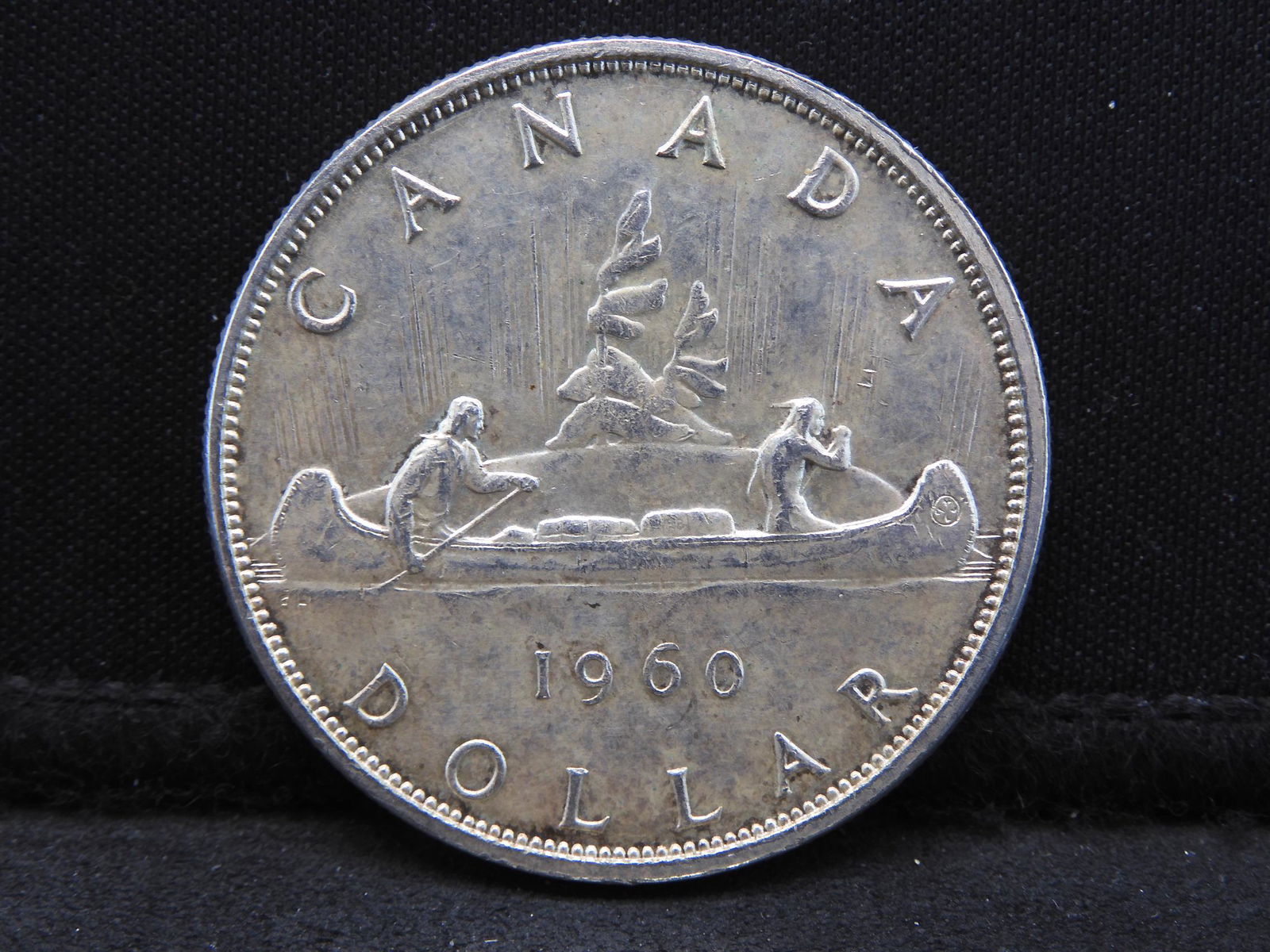 1960 Canada SILVER Dollar (1 of 2)