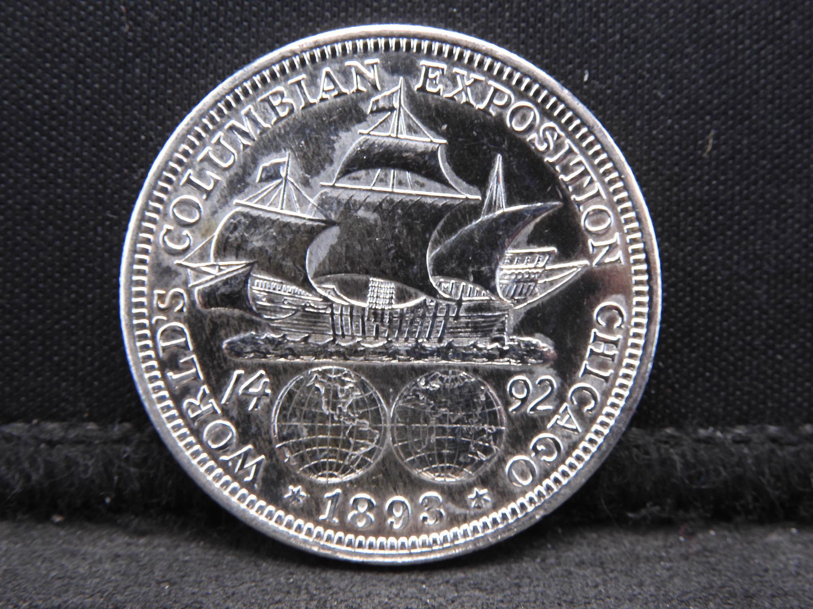 1893 Columbian Commem Half-Dollar.  Polished (1 of 2)