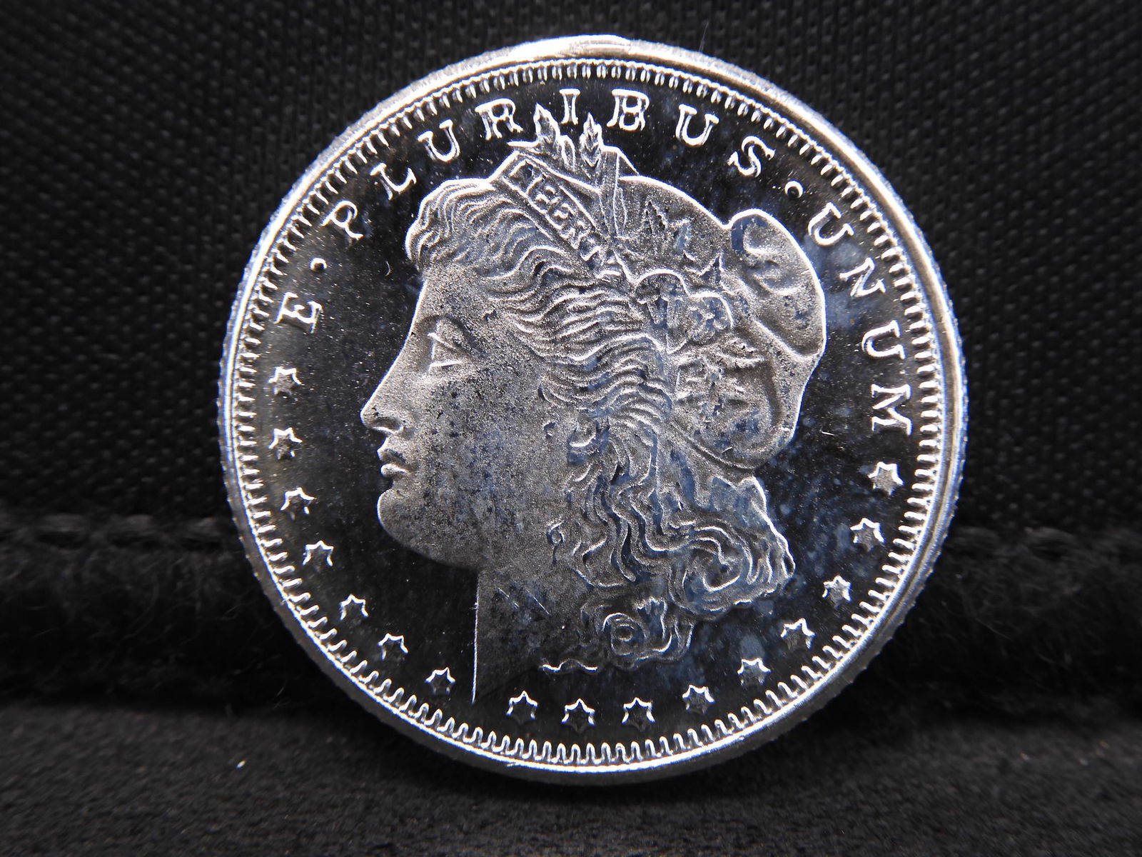Silver - 1/4 Troy Oz. .999 Fine Silver Round (1 of 2)