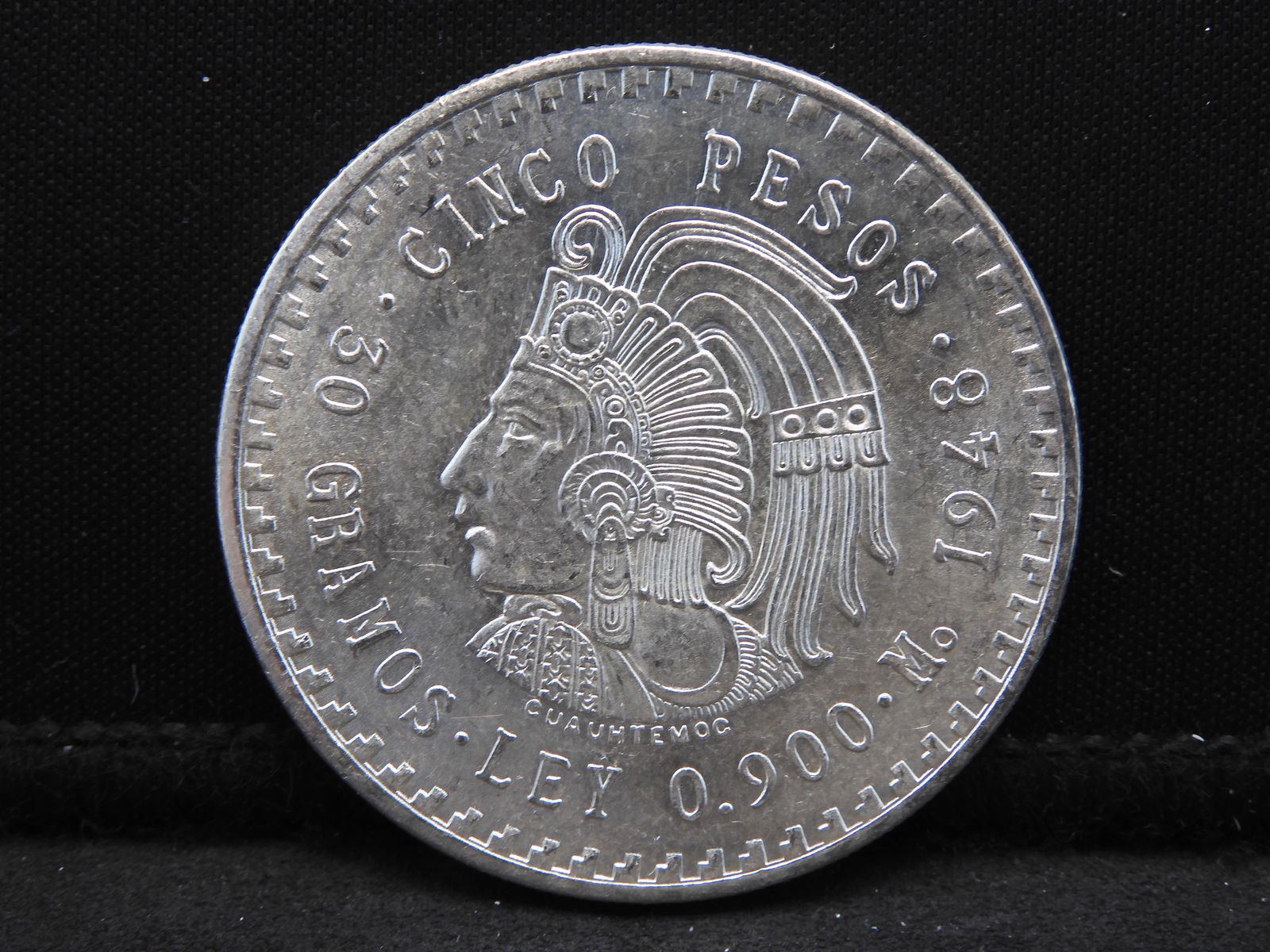 1948 M Mexico 5 Pesos.  Mayan Warrior.  90% silver. (1 of 2)