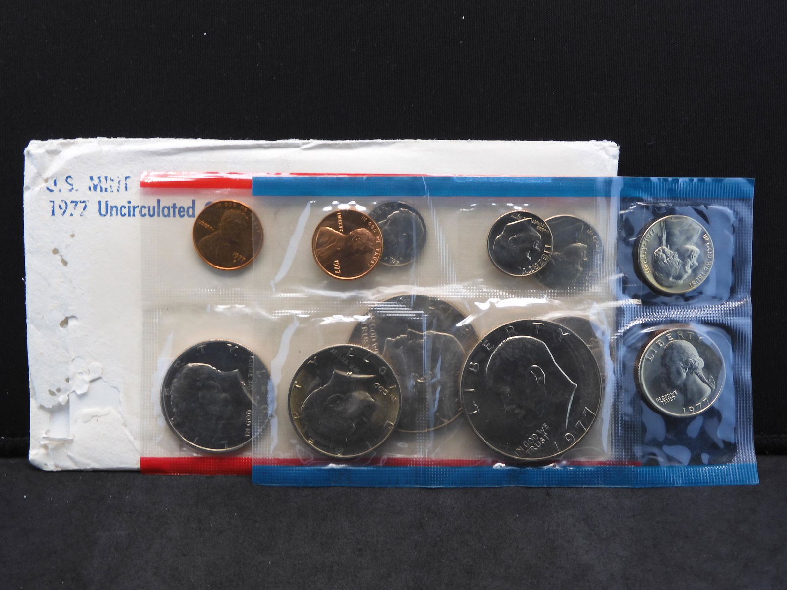 1977 US 12-coin P/D Mint Set in government package. (1 of 5)