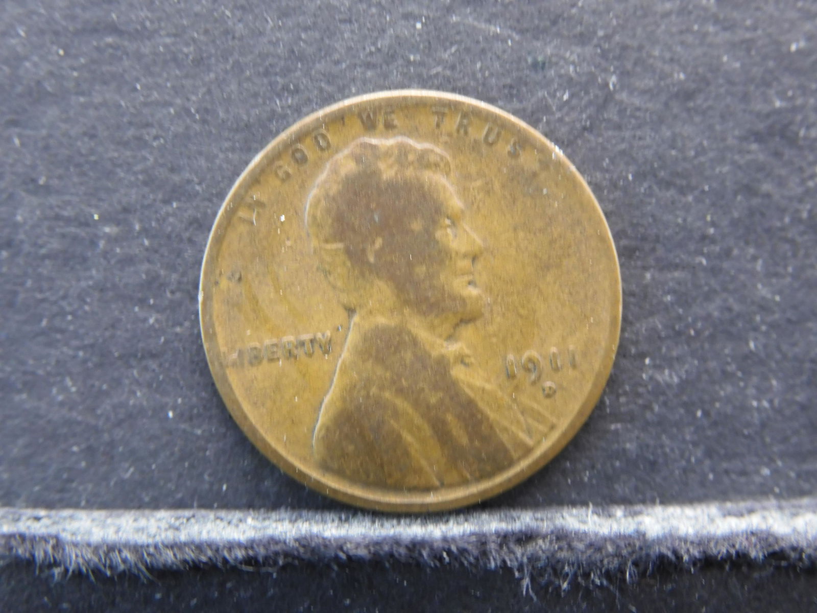 1911 D Lincoln Cent (1 of 3)