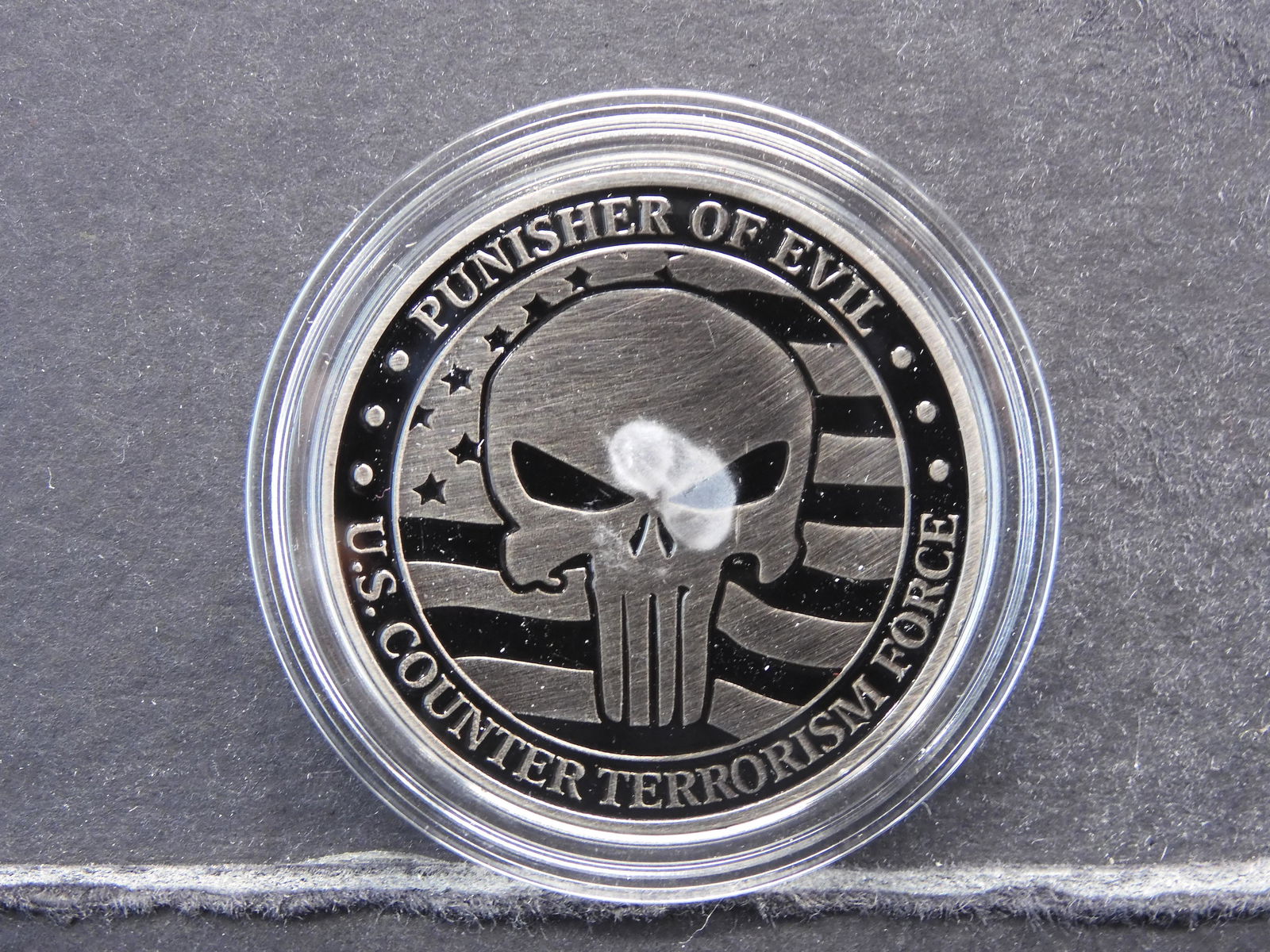 Punisher of Evil U.S. Counter Terrorism Force Medal (1 of 2)