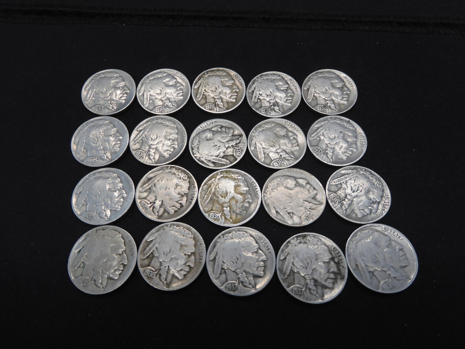 20 Full Date Buffalo Nickels (1 of 6)