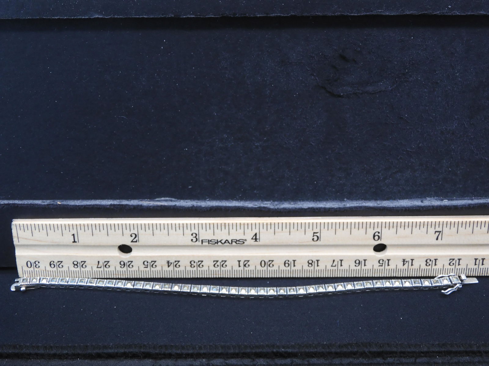 Ladies Stamped 925 Sterling Silver Marcasite Chain Link (1 of 4)