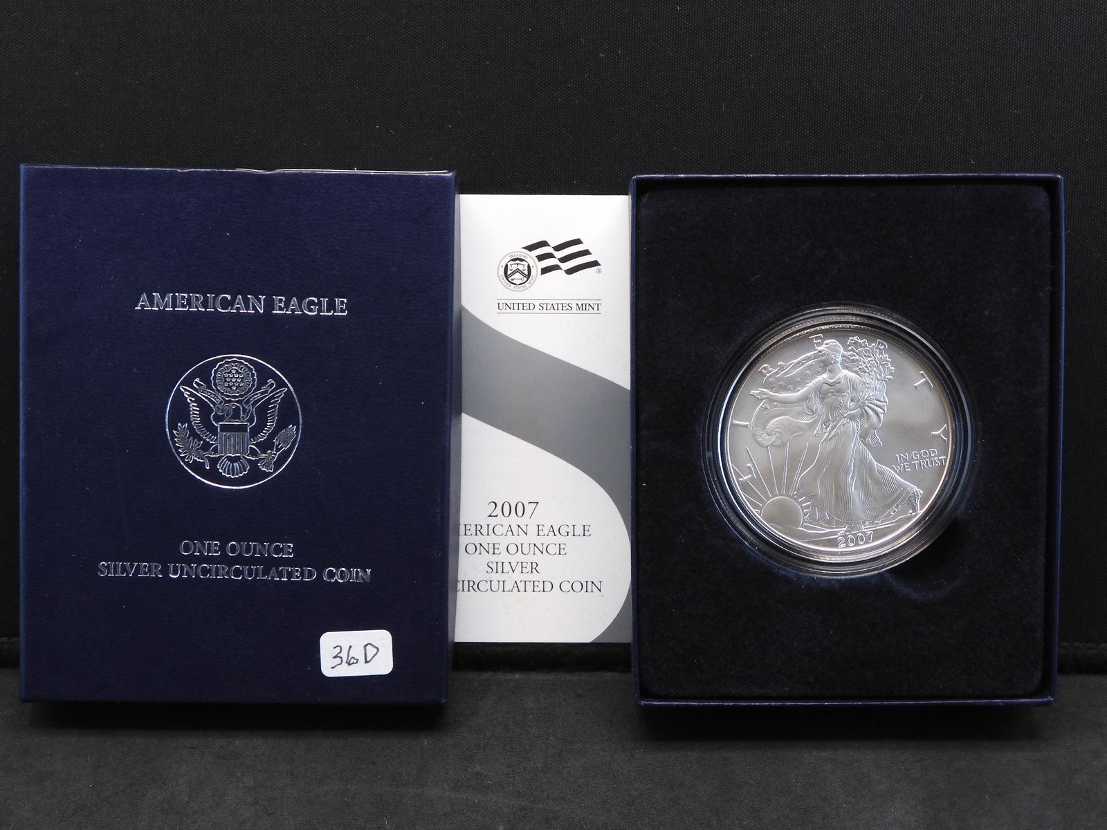2007-W Am. Eagle UNC.  One OZ. Silver (1 of 4)