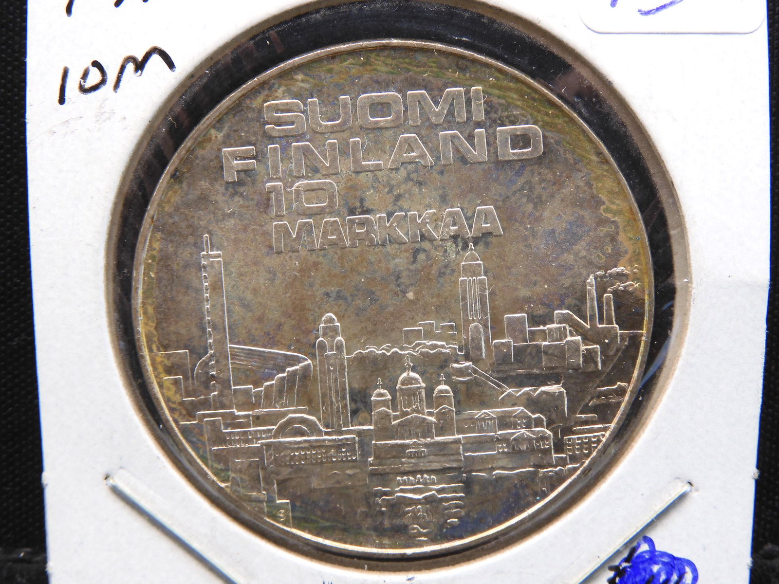 1971 Finland 10 Marrkka. .4 TOZ silver coin. NO sign of (1 of 3)