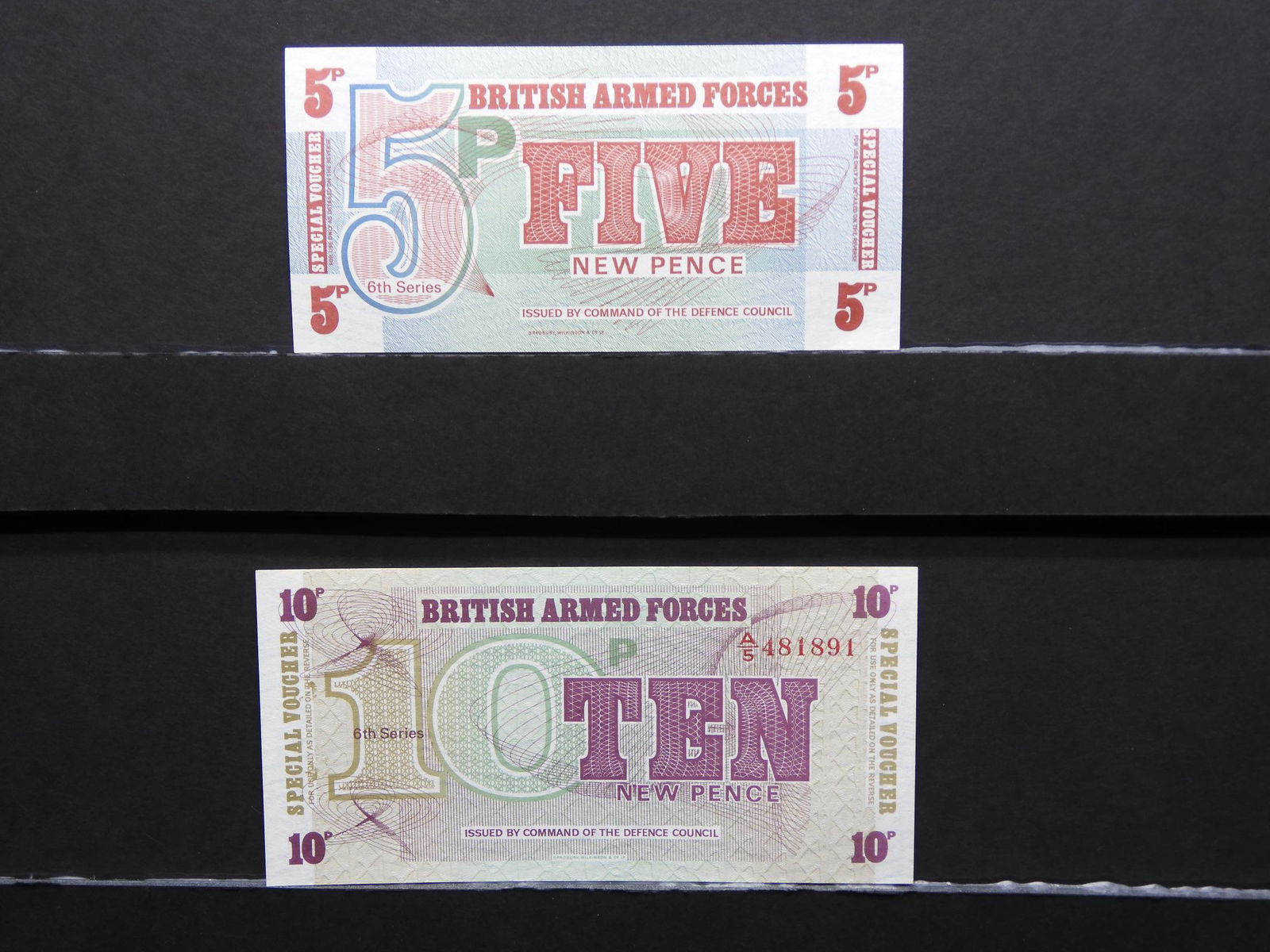 British Armed Forces MPC.  5 and 10 Pence.  Crisp. (1 of 5)