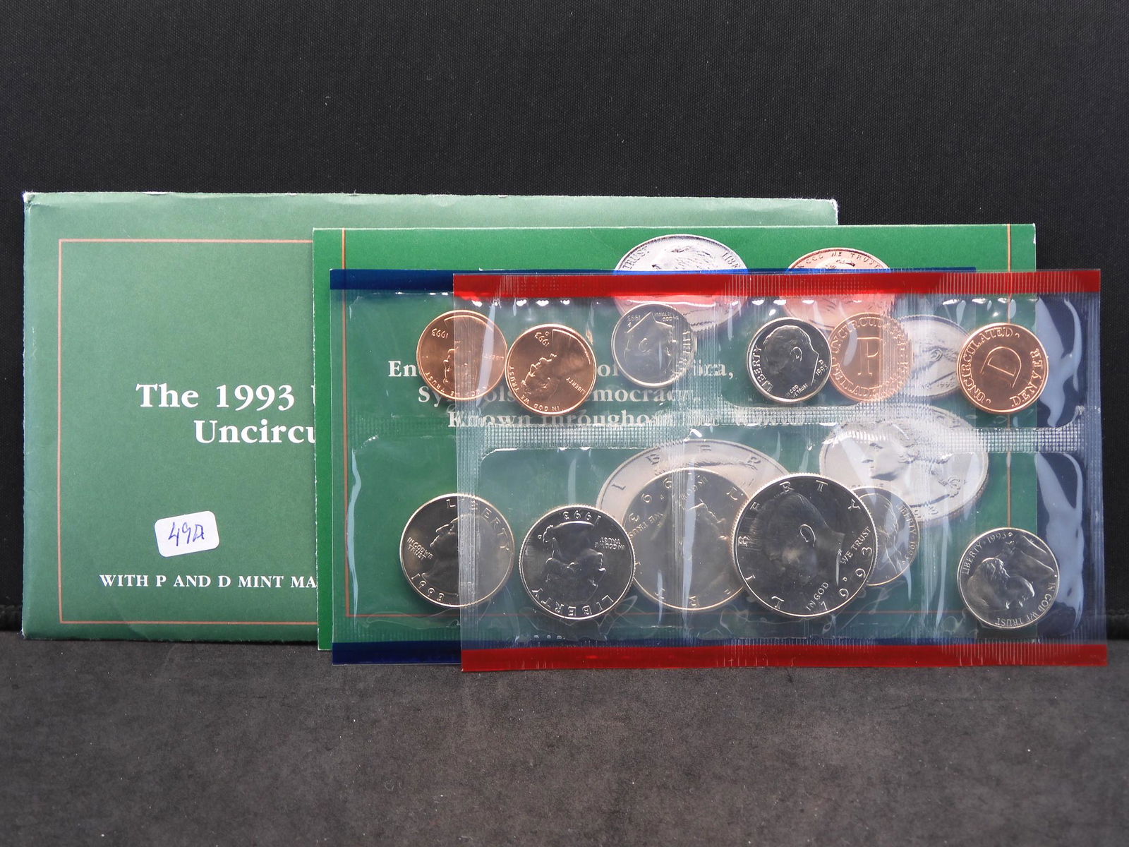 1993 US 10-coin P/D Mint Set in government package. (1 of 6)