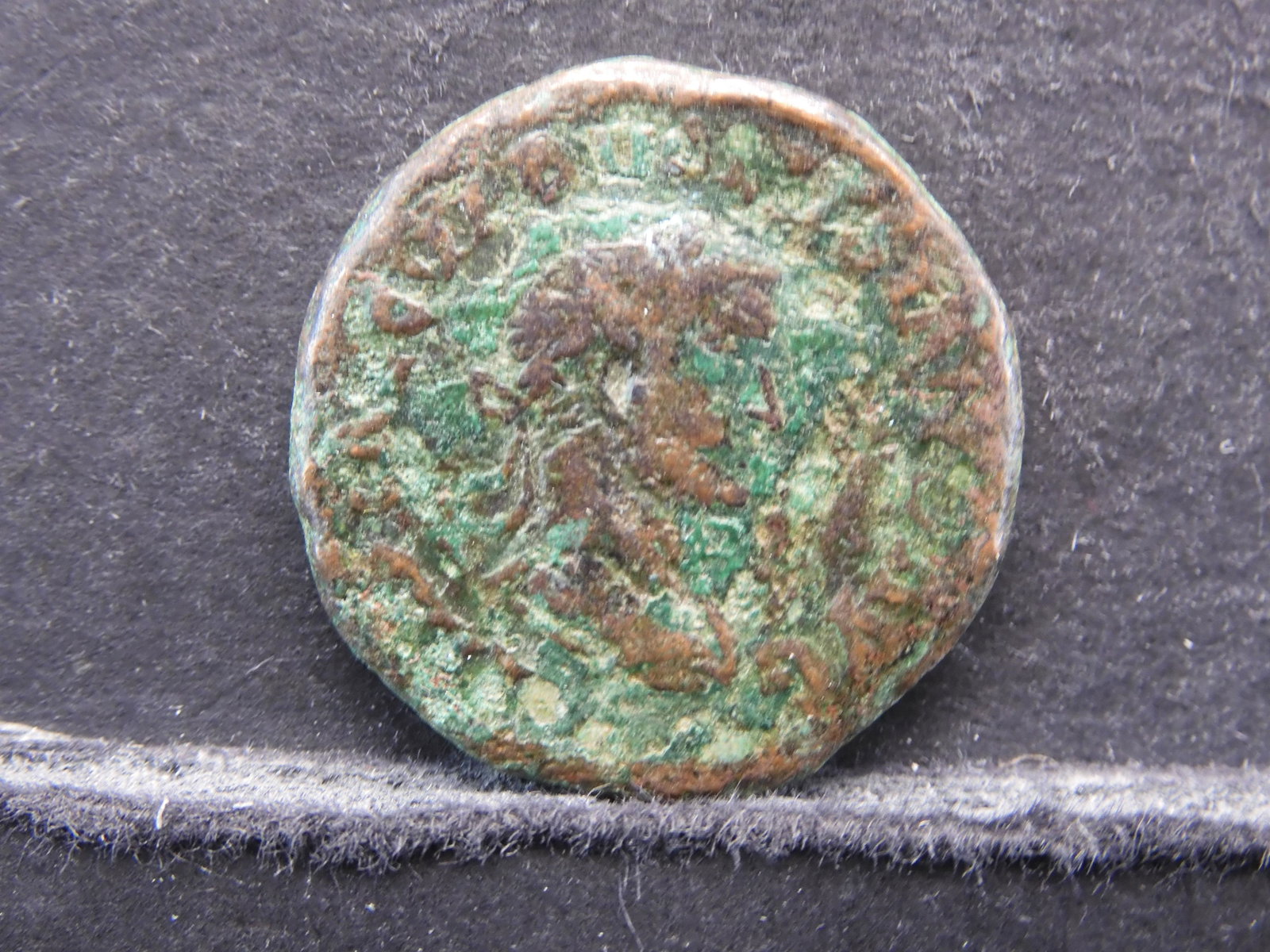175-330 AD (THICK & SIZE OF A QUARTER) ANCIENT ROMAN: 175-330 AD (THICK & SIZE OF A QUARTER) ANCIENT ROMAN COIN, (OVER 1,600 YRS OLD)!