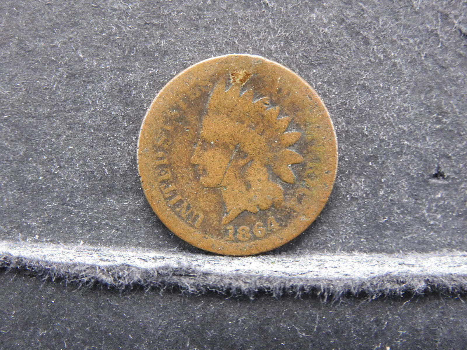 1864 Bronze Indian Cent (1 of 2)