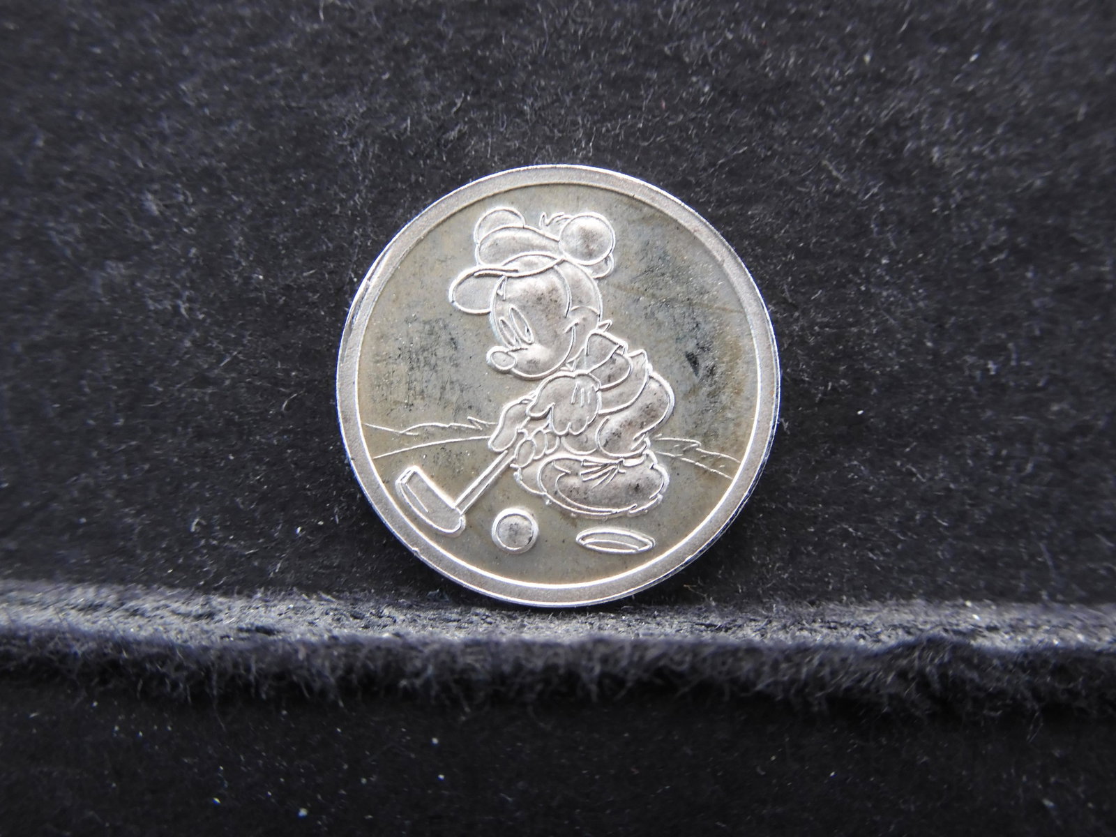 .999 Fine Silver Disney Mickey Mouse Coin 1/20th OZ: .999 Fine Silver Disney Mickey Mouse Coin 1/20th OZ