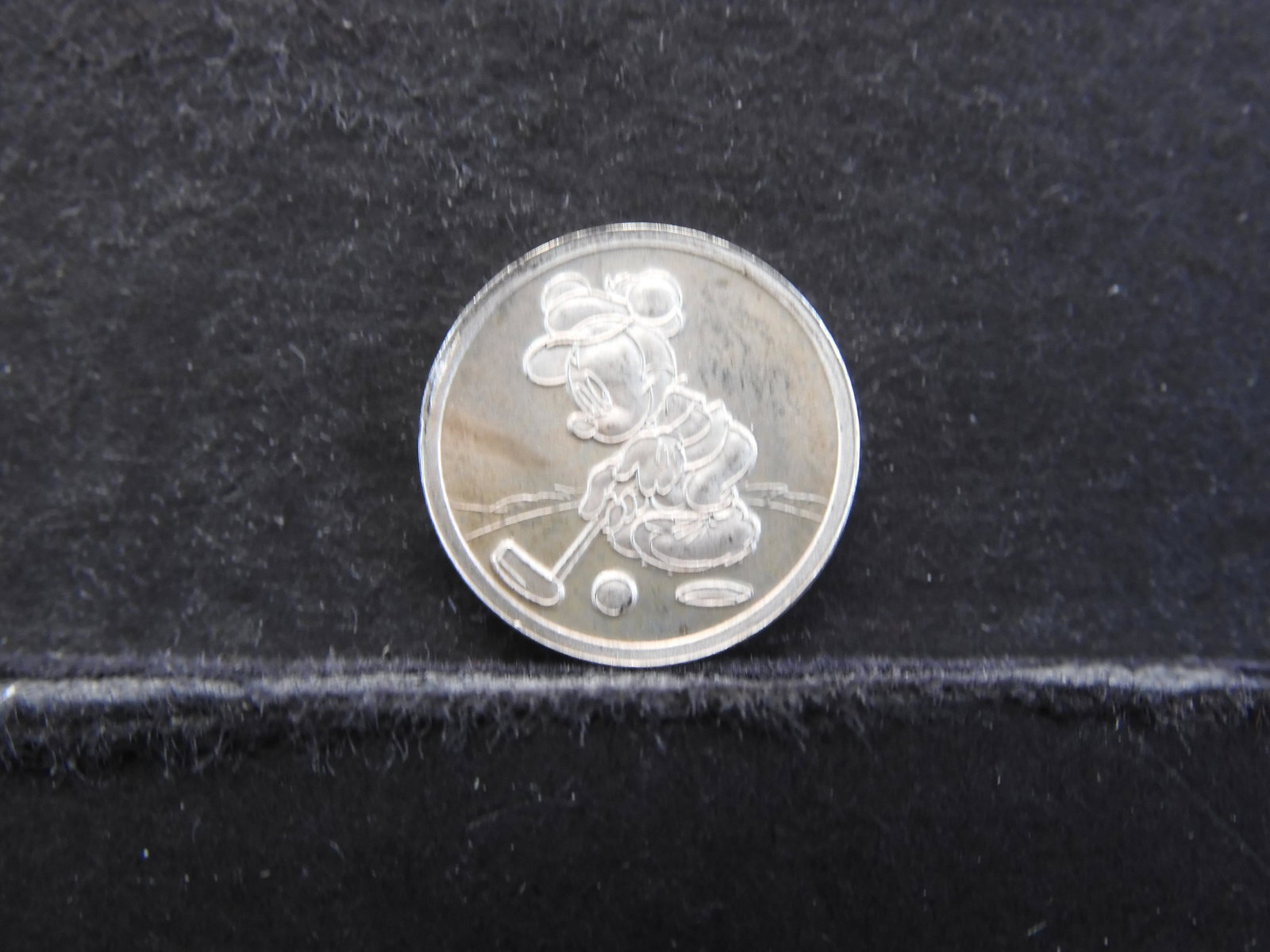 .999 Fine Silver Disney Mickey Mouse Coin 1/20th OZ: .999 Fine Silver Disney Mickey Mouse Coin 1/20th OZ
