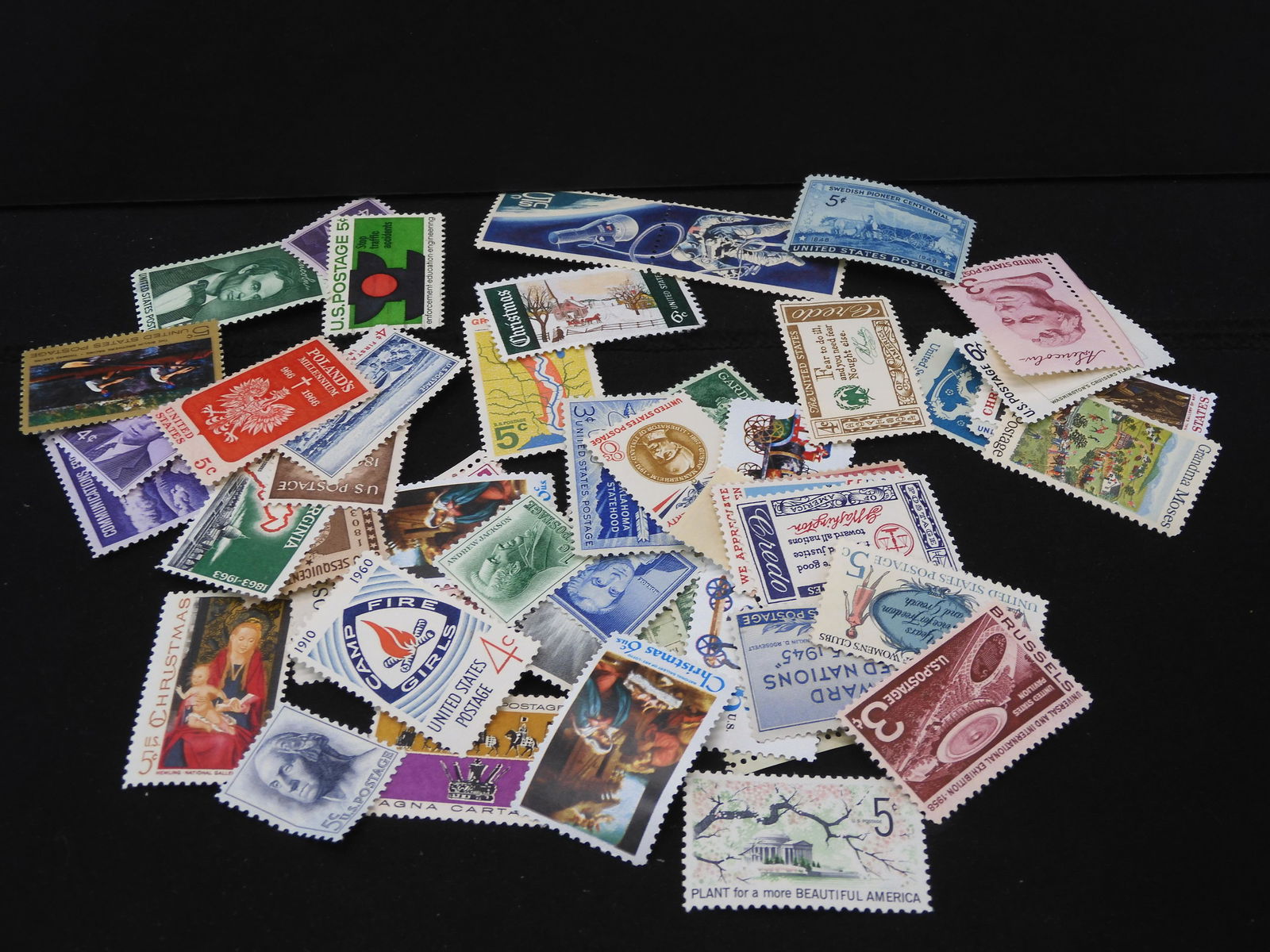 50 Different Vintage Unused U.S. Postage Stamps (1 of 5)