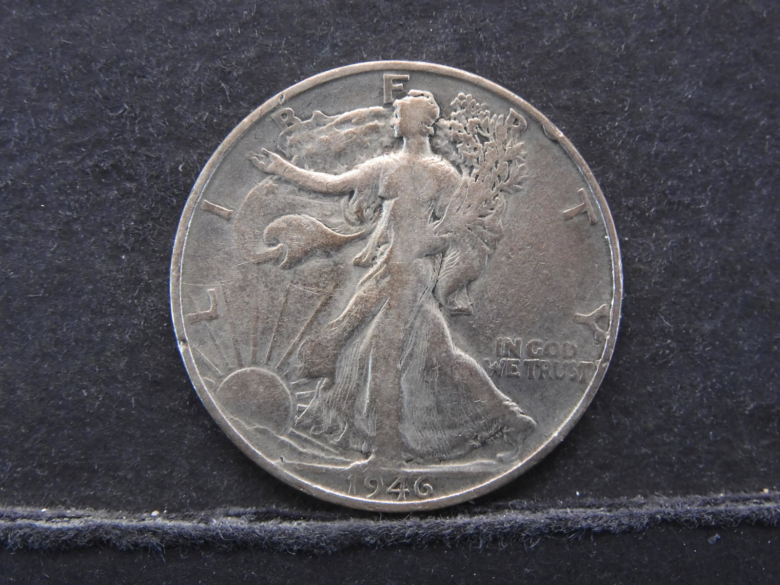 1946-S SILVER (90%/3.7 MILL) LIBERTY HALF (WWII ERA): 1946-S SILVER (90%/3.7 MILL) LIBERTY HALF (WWII ERA)