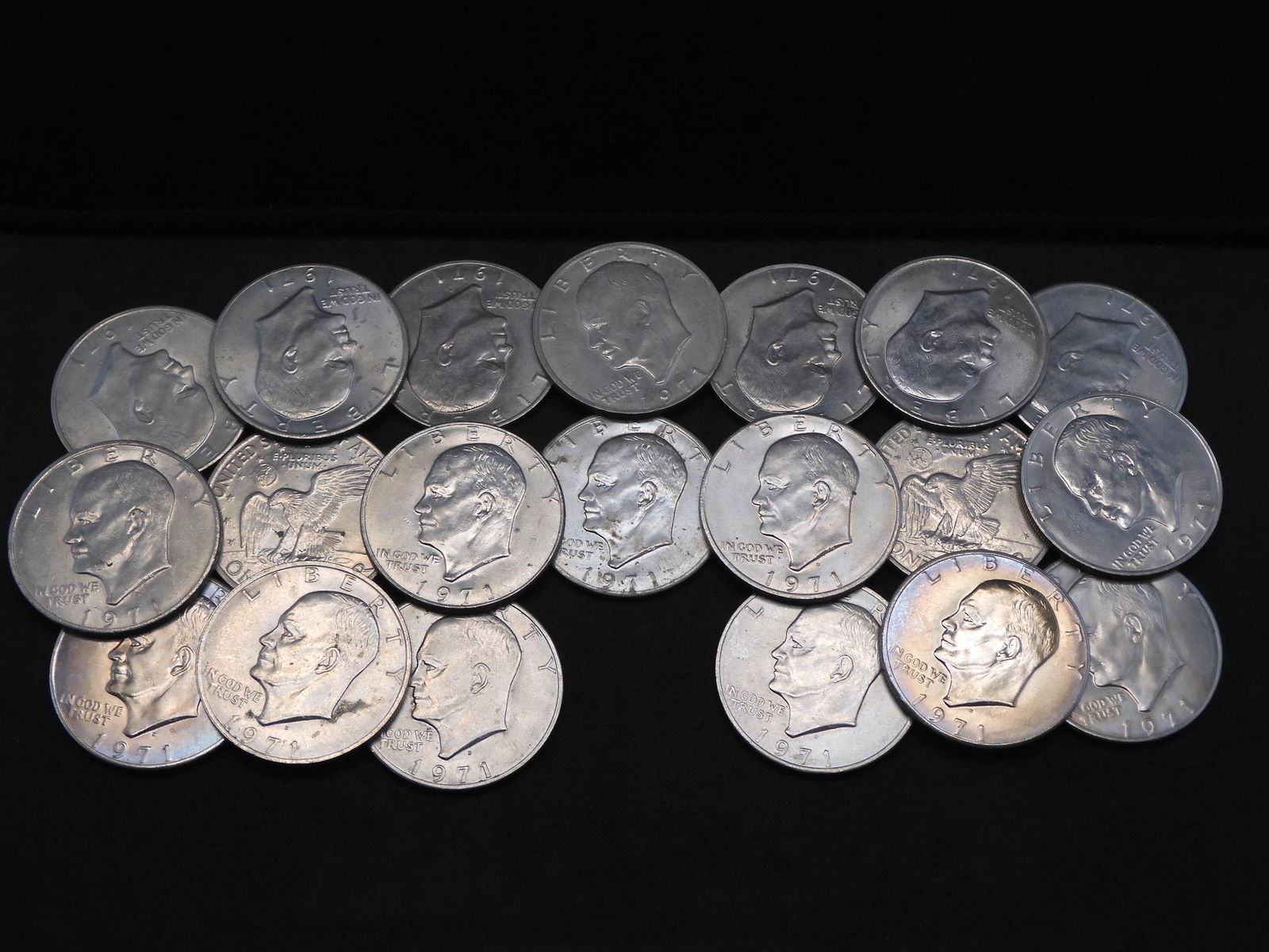 20 Clad 1971-D Eisenhower Dollars. (1 of 3)