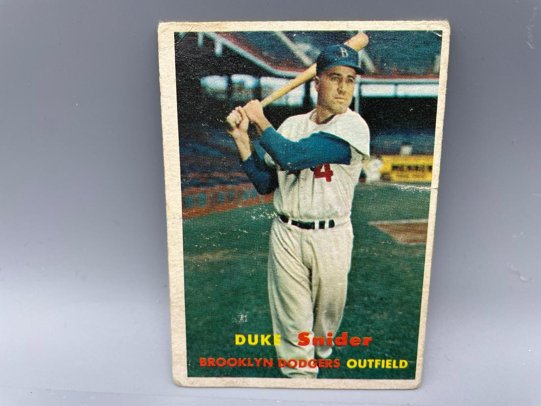 1957 Topps Duke Snider #170: 1957 Topps Duke Snider #170