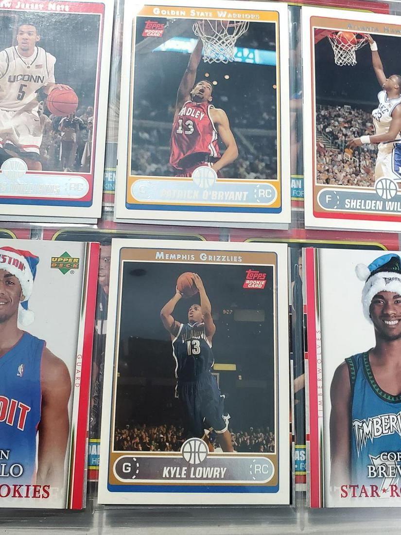 Pages of Basketball Rookies / Alternates / Parallel (1 of 7)